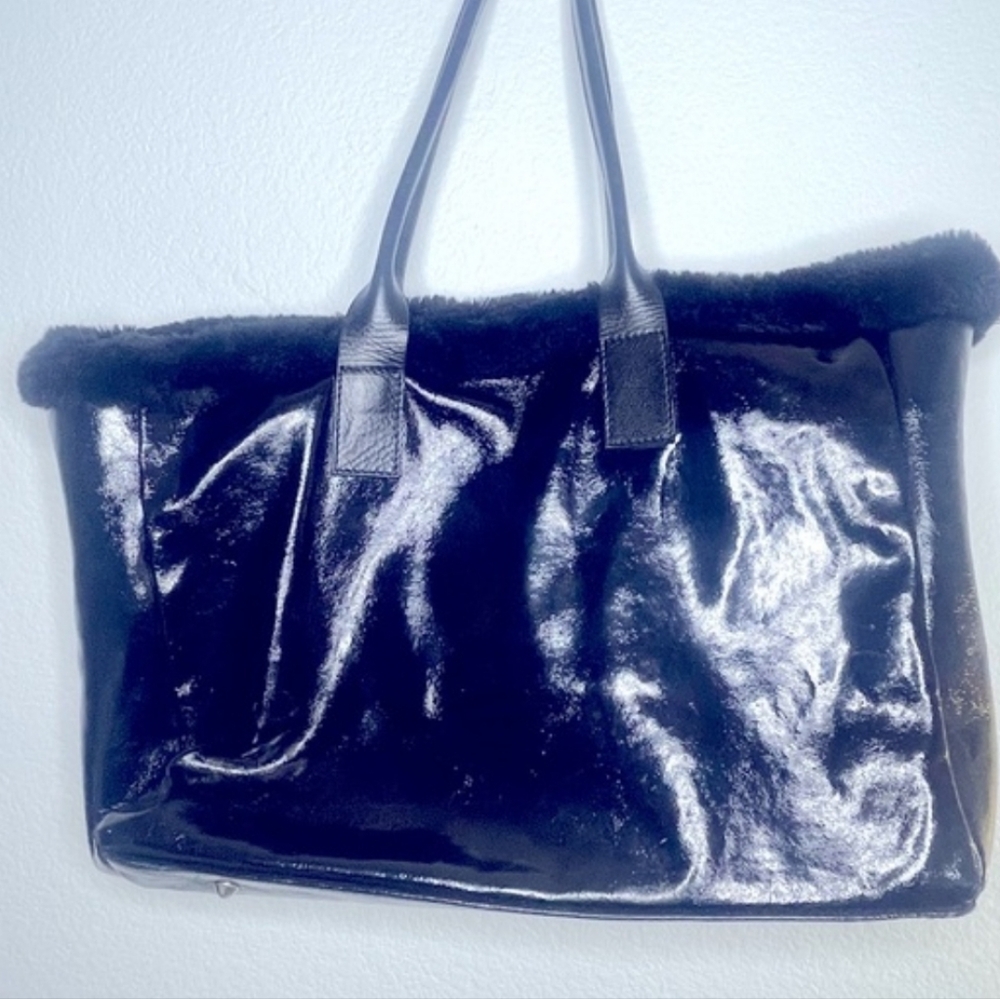 Laura DiMaggio Chic Black Faux Fur Tote Bag - Picture 3 of 10
